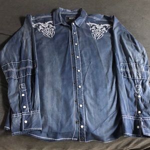 Mens Buckle Black long sleeve shirt.